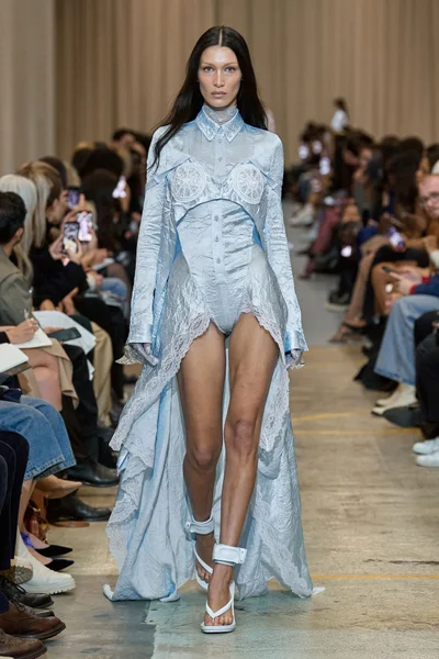 Look 61